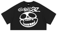 Crop top negro Gorillaz con calavera blanca
