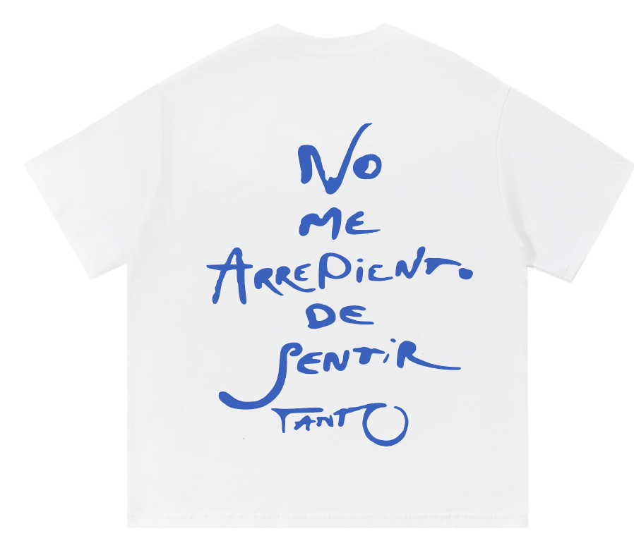 Karol G Firma Azul blanca vista trasera